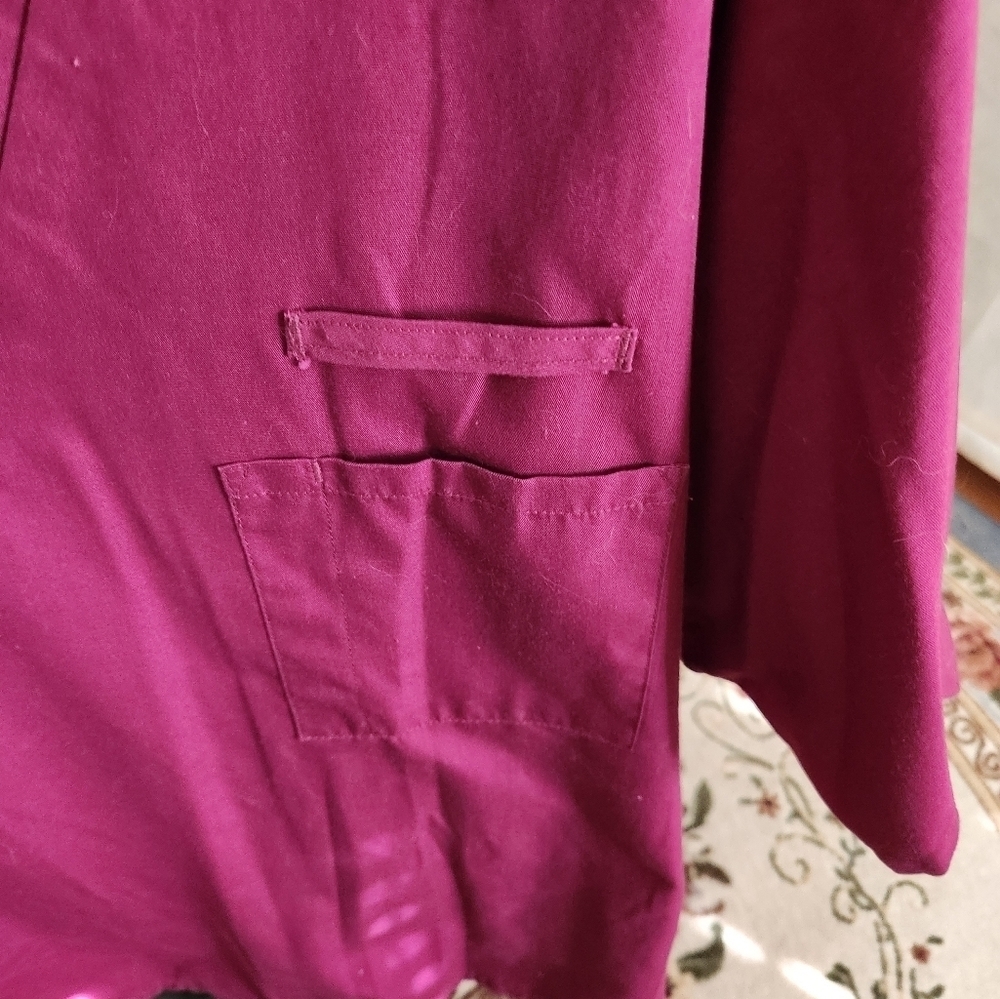 Cherokee Scrub Top - Picture 3 of 3